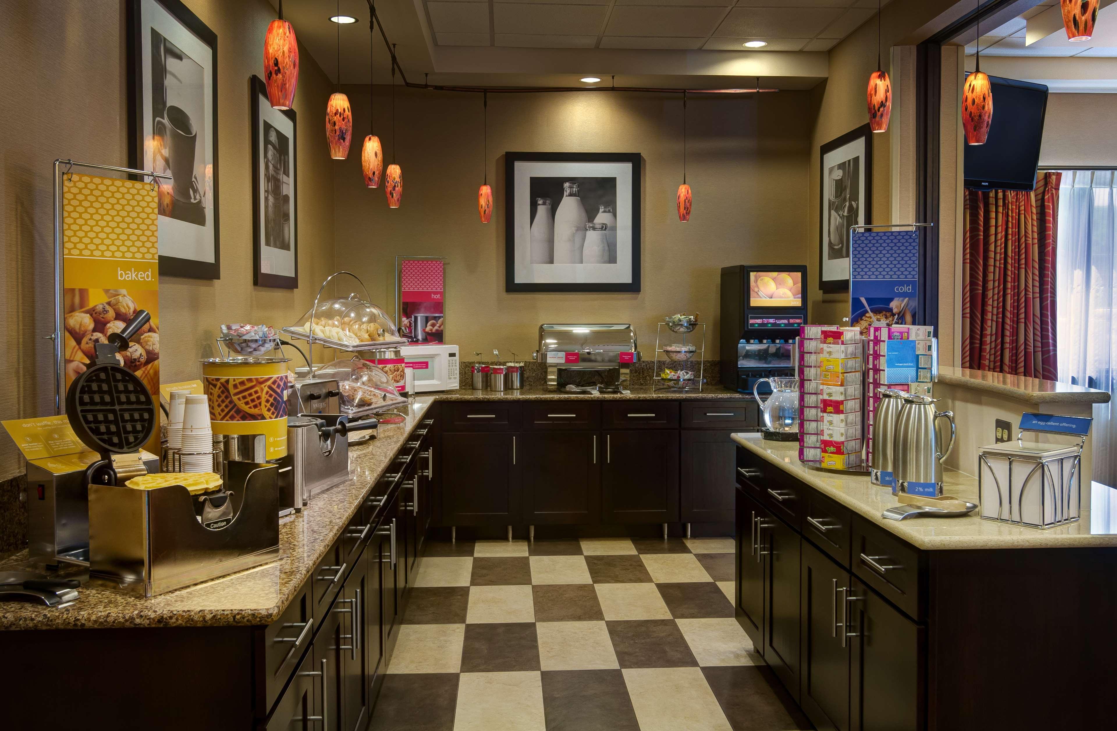 Hampton Inn Chambersburg Restaurant foto
